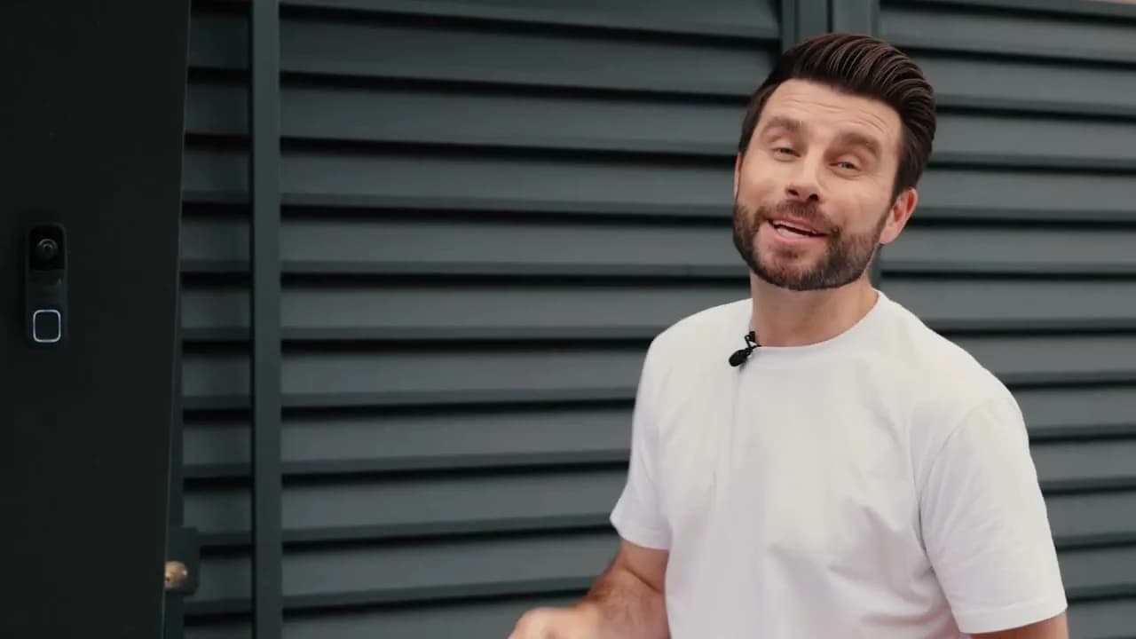 Gard identic pe ambele fețe și poartă bifold — Dorin Galben — gard IL30 Dublu, Moldova